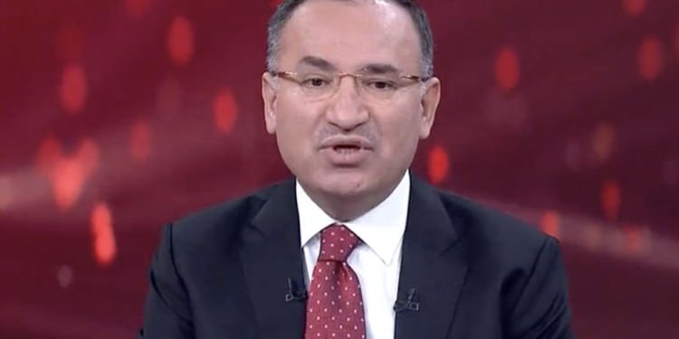 Bozdağ’dan ‘lekelenmeme hakkı’ çıkışı: Savcılar cesur davranmıyor