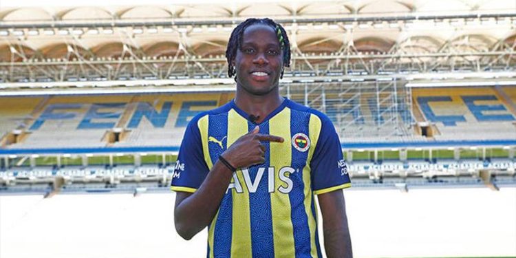 Bu hafta aldığım en iyi haber o çocuğun satılmasıydı; bana göre futbolu bırakmalı!