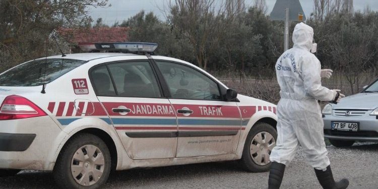 Bursa’da hayvan gübresinin içinden ceset çıktı