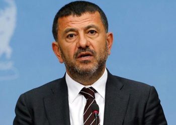 CHP Genel Başkan Yardımcısı Veli Ağbaba, Türkiye İstatistik Kurumu’nun (TÜİK) bugün yıllık enflasyonu yüzde 64,27 olarak açıklamasına tepki gösterdi. Ağbaba, “Enflasyonun değil, memurun ve emeklinin belini kırdılar. TÜİK adım adım tüm ücretleri asgari ücret seviyesine çekmekte kararlı” dedi.