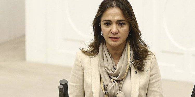 CHP’li  İlgezdi: AKP iktidarı boyunca haftada 1777, günde 253 çocuk doğum yaptı