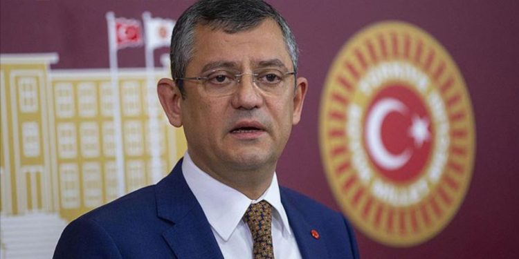 CHP'li Özel: Cumhurbaşkanı adayımız bir kişi değil