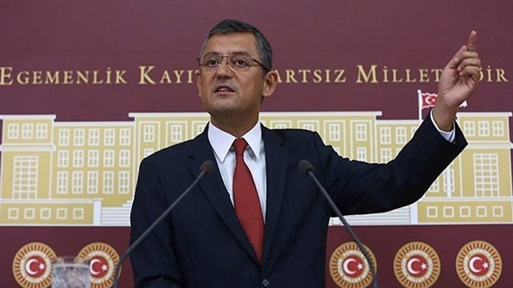 CHP'li Özgür Özel: AKP’de herkes aslında Soylu’yu biliyor ama susuyor