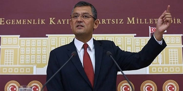 CHP'li Özgür Özel: AKP’de herkes aslında Soylu’yu biliyor ama susuyor