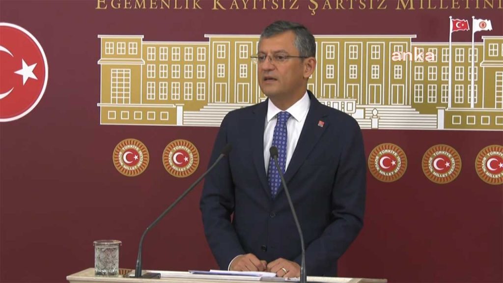 CHP'li Özgür Özel: Yarın Süleyman Soylu ile ilgili bir dosya açıklayacağım