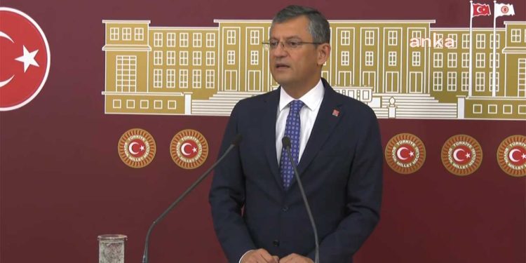 CHP'li Özgür Özel: Yarın Süleyman Soylu ile ilgili bir dosya açıklayacağım