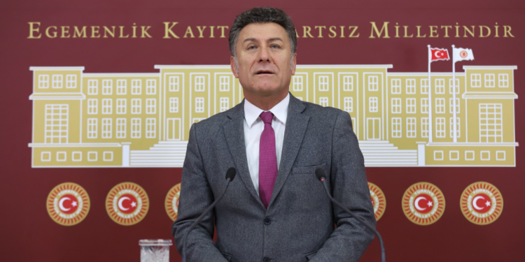 CHP'li Sarıbal: Bursa'da köylülere ait mera alanı parça parça satılıyor