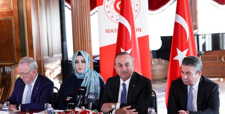 Dışişleri Bakanı Mevlüt Çavuşoğlu, ABD’li mevkidaşı Antony Blinken ile görüşmesinin ‘oldukça verimli’ geçtiğini söyledi ve ABD Kongresi’ne mesaj verdi.