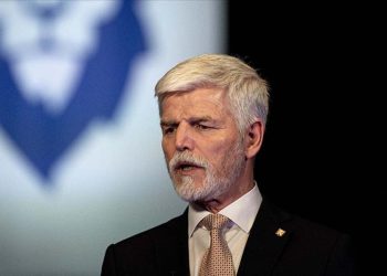 Çek Cumhuriyeti'nde eski NATO komutanı, cumhurbaşkanı seçildi