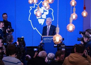 Çekya’da devlet başkanlığı seçimi ikinci tura kaldı