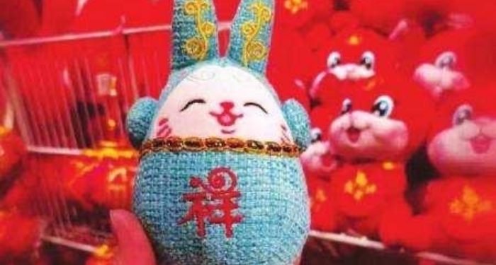 Çin, Tavşan Yılı’nı kutluyor; lüks firmalar tavşanlı ürünleriyle piyasada