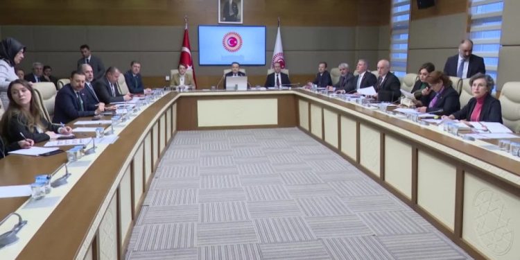 Çocuk İstismarının Araştırılması Komisyonu üçüncü kez toplandı