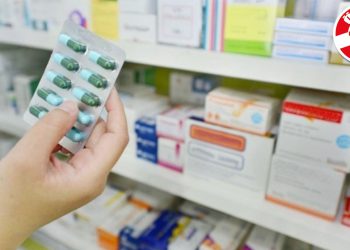 İstanbul Eczacı Odası Başkanı Pınar Özcan: Çok basit tabir ettiğimiz ilaçlarda sıkıntı yaşıyoruz; eczacı rafları bomboş oturuyor