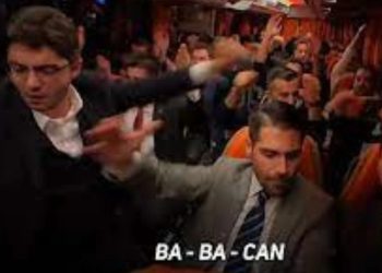 DEVA'lı gençlerden 'Çav Bella': Sen Ey Babacan, bizi de götür...