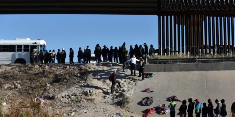 “Daha önce rastlanmamış bir şekilde sınırda Türklerin hareketliliğine tanık oluyoruz”