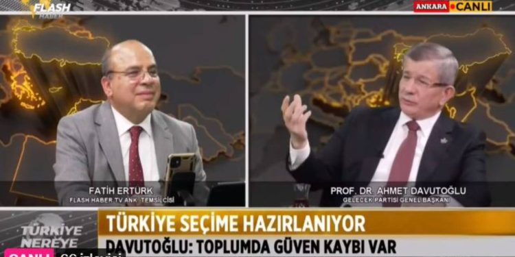 Davutoğlu: Genel başkanlardan icazet almadan açıklama yapan parti mensuplarına sesleniyorum, lütfen susun