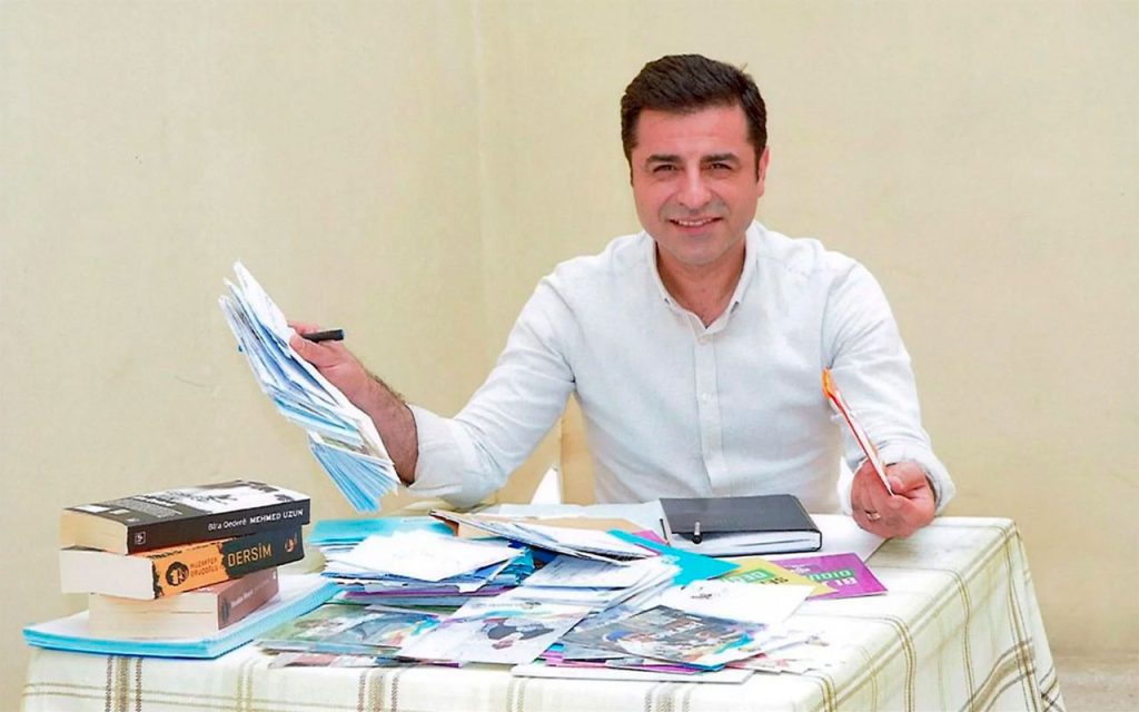 Demirtaş’dan seçim mesajı: Başlıyoruz!