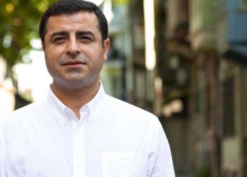Demirtaş'tan Altılı Masa'ya: Susmayı bilseler en azından, kazanacaklar