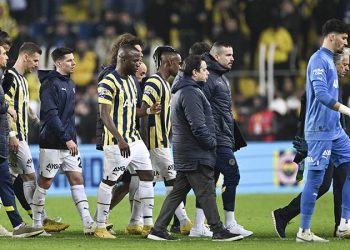 Derbi sonrası Jesus'tan, Altay Bayındır kararı