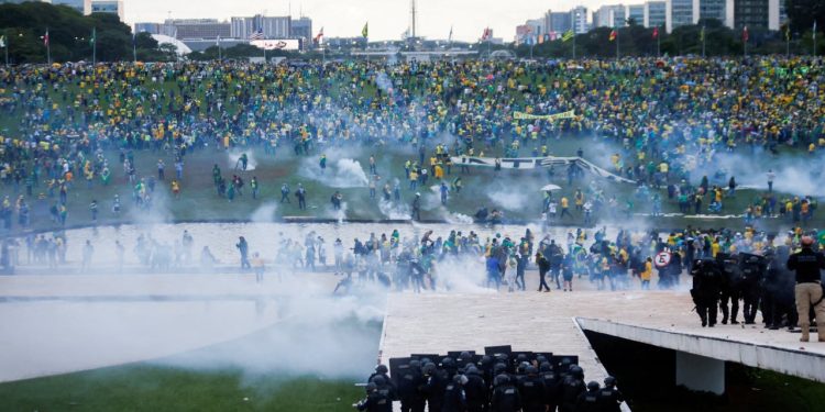Dışişleri Bakanlığı, Brezilya'daki baskını kınadı: Seçim sonuçlarına saygılı olunmalı