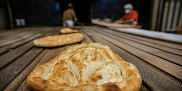 Diyarbakır'da ekmeğe zam