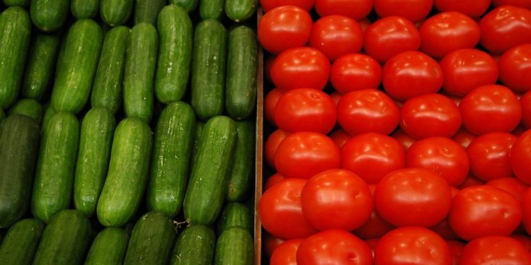 Domates ve salatalık hakkındaki korkutan uyarı.. Hep birlikte yiyorduk