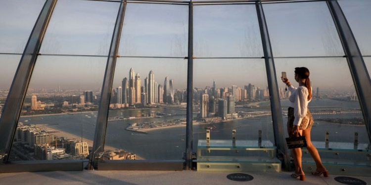 Dubai'den yeni turizm hamlesi: Yüzde 30'luk alkol vergisi askıya alındı