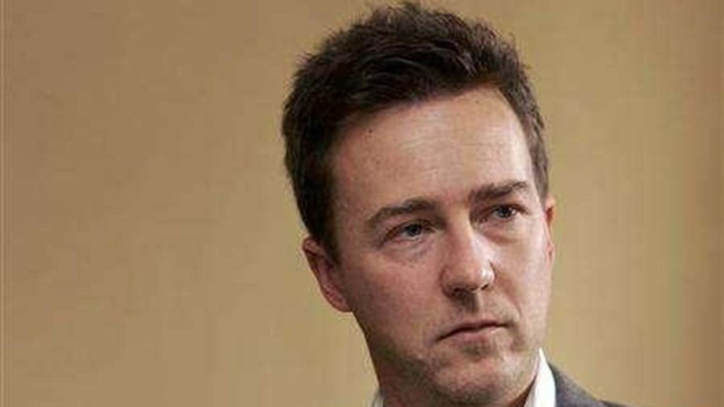 Edward Norton'ın 'Pocahontas'ın torunu olduğu ortaya çıktı