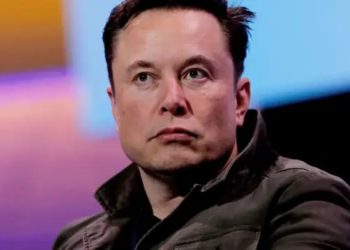 Elon Musk tarihe geçti: Serveti 200 milyar dolar azaldı