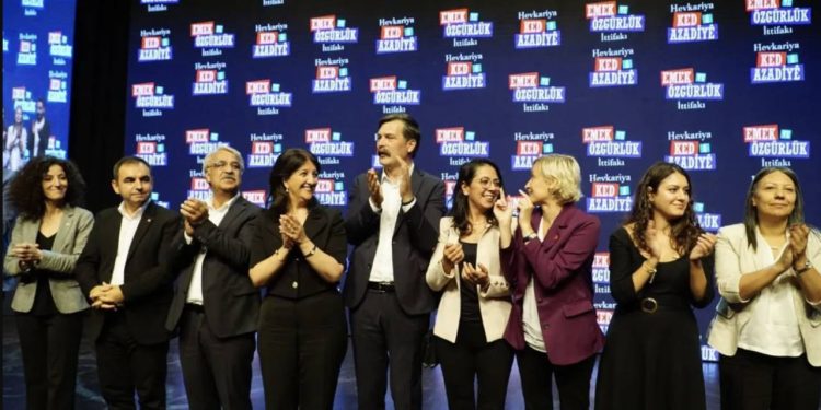 Emek ve Özgürlük İttifakı: Cumhurbaşkanlığı seçiminde, mutabakat ile belirlenmiş ortak aday seçeneğine daha yakın olduğumuzu ilan ediyoruz