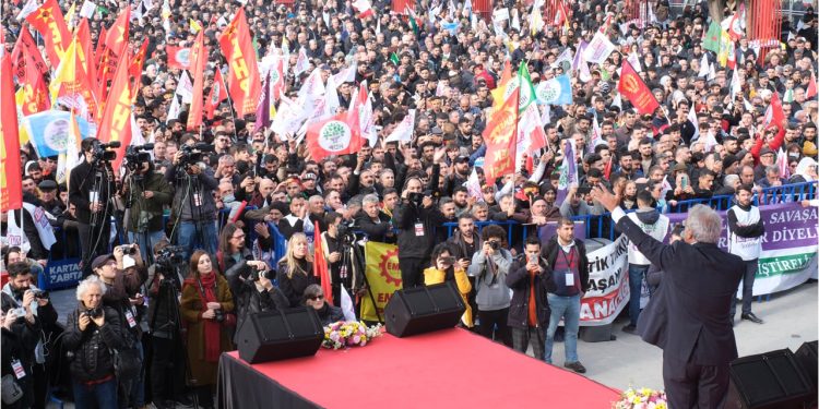Emek ve Özgürlük İttifakı seçim startını verdi: 'Büyüyerek değiştirmeye geliyoruz, mutlaka kazanacağız'