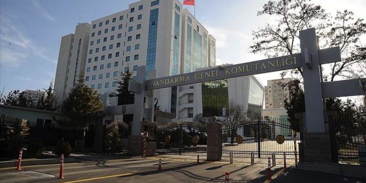 Emin Şen, İçişleri Bakanlığı'ndan 'sosyal medya hizmeti' ihalesi almış