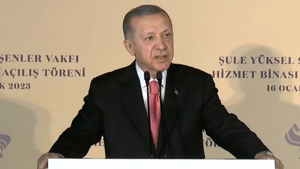 Erdoğan:  "Anayasa değişikliği teklifi reform sürecinin adeta zafer tacı olacak