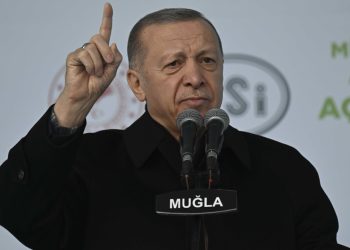 Erdoğan; Kılıçdaroğlu'nu hedef aldı, komutanların kendisini alkışlamasını savundu!