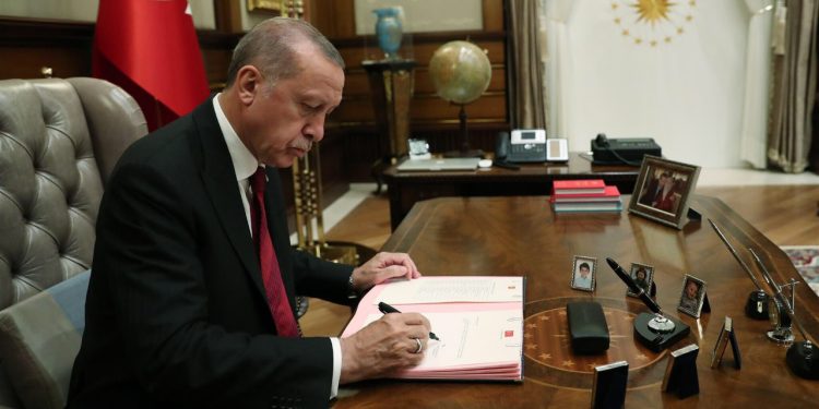 Erdoğan imzaladı: Roman yurttaşlara yönelik genelge Resmi Gazete'de yayımlandı