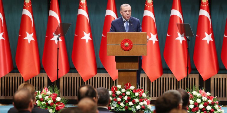 Erdoğan ‘müjde’ olarak duyurdu: Bu yıl otoyol ve köprü geçiş ücretlerine zam yapılmayacak