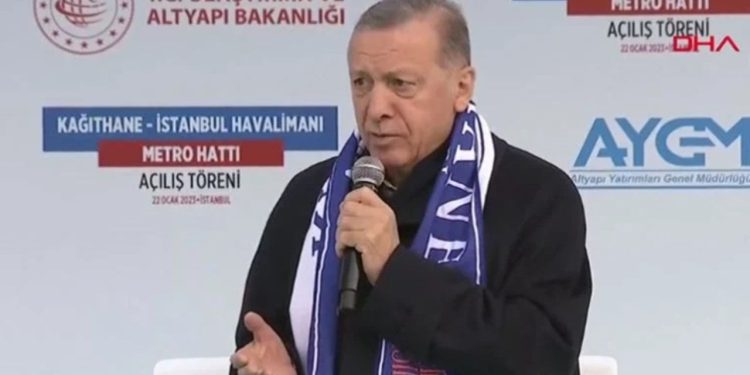 Erdoğan'dan İstanbul çıkışı: Bu şehri kimsenin insafına bırakamayız