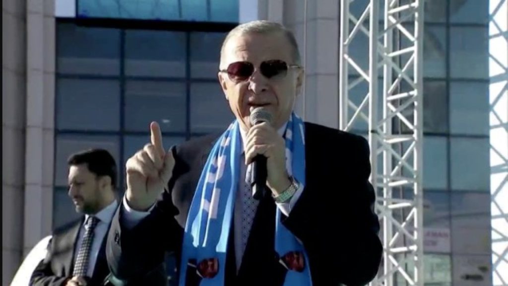 Erdoğan'dan Miçotakis'e: Bir yanlış yapmaya kalkarsan çılgın Türkler yürür