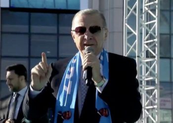 Erdoğan'dan Miçotakis'e: Bir yanlış yapmaya kalkarsan çılgın Türkler yürür