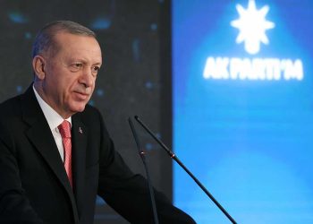 Erdoğan'dan muhalefete: Bunların teknoloji bilgisi, 'Zeki Müren de bizi görecek mi?' seviyesini geçemedi