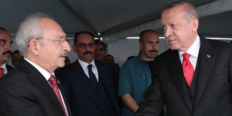 Erdoğan'ın Kılıçdaroğlu'na açtığı 'beşli çete' davası reddedildi