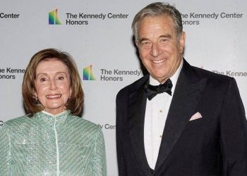 Eski ABD Temsiler Meclisi Başkanı Nancy Pelosi'nin eşine düzenlenen saldırı anları ortaya çıktı