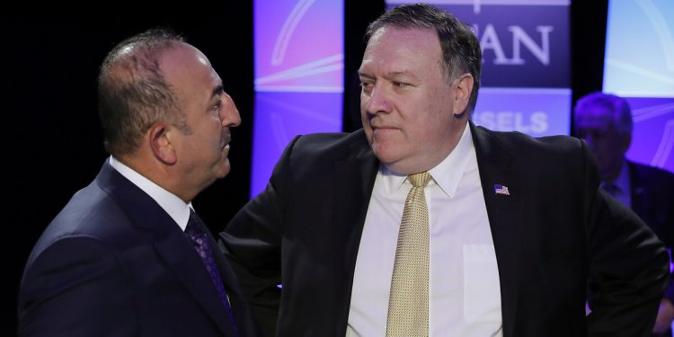 Eski CIA Başkanı anılarını yazdı: Erdoğan iddialar karşısında sessiz