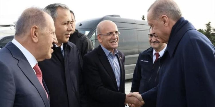 Eski Maliye Bakanı Mehmet Şimşek: Büyük tsunami geliyor böyle enflasyon düşmez