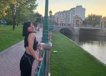 Eskişehir’de genç bir kadın evinin önünde bıçaklanarak öldürüldü