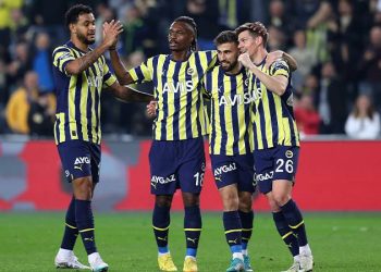 Fenerbahçe, Ziraat Türkiye Kupası'nda çeyrek finalde