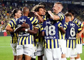Fenerbahçe, geçen sezonu geride bıraktı