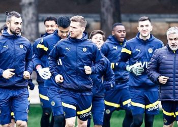 Fenerbahçe'de tek hedef, liderliği geri almak
