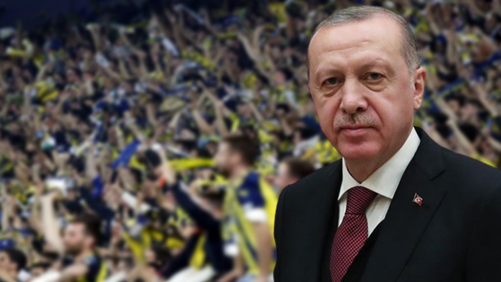 Fenerbahçeli taraftarlara, Erdoğan'a 'hakaret'ten dava!