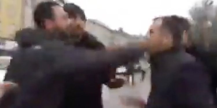 Ferhat Encü’ye tokat atan polis hakkında tutuklama istemiyle suç duyurusu